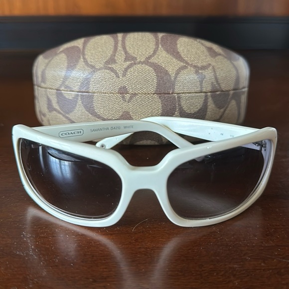 Coach Sunglasses - Picture 1 of 3